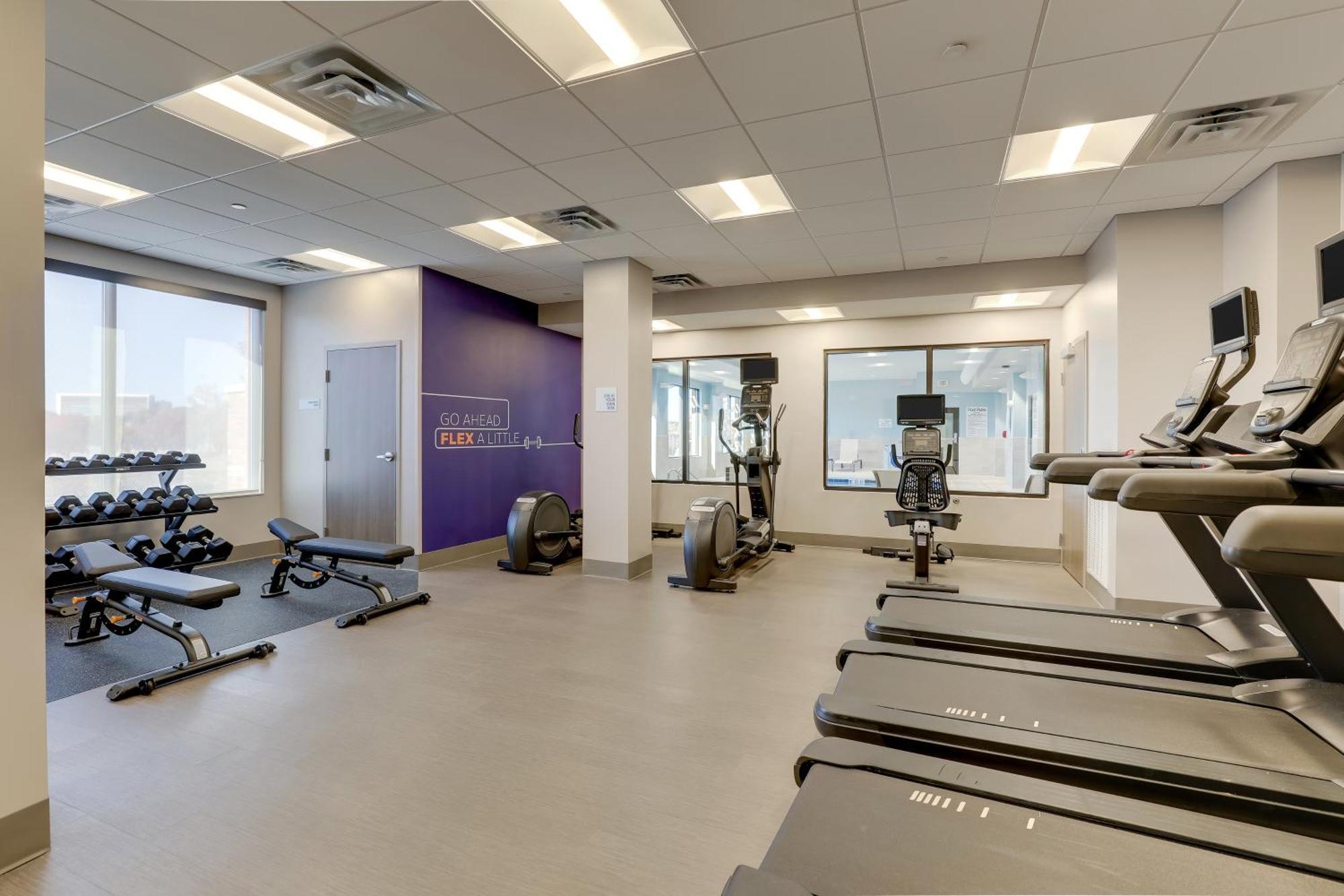 Holiday Inn Express Holly Springs - Raleigh Area By Ihg Extérieur photo