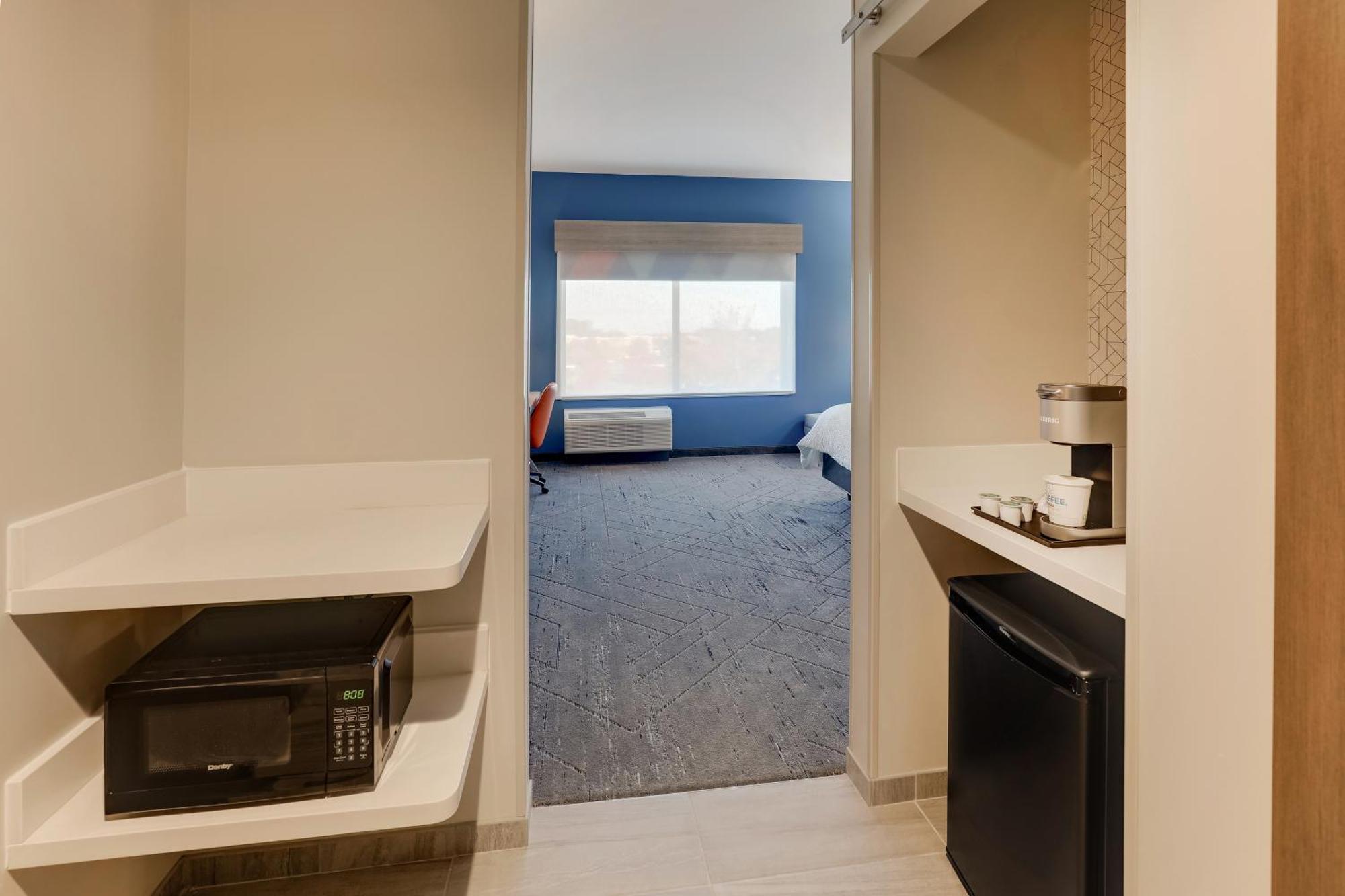 Holiday Inn Express Holly Springs - Raleigh Area By Ihg Extérieur photo